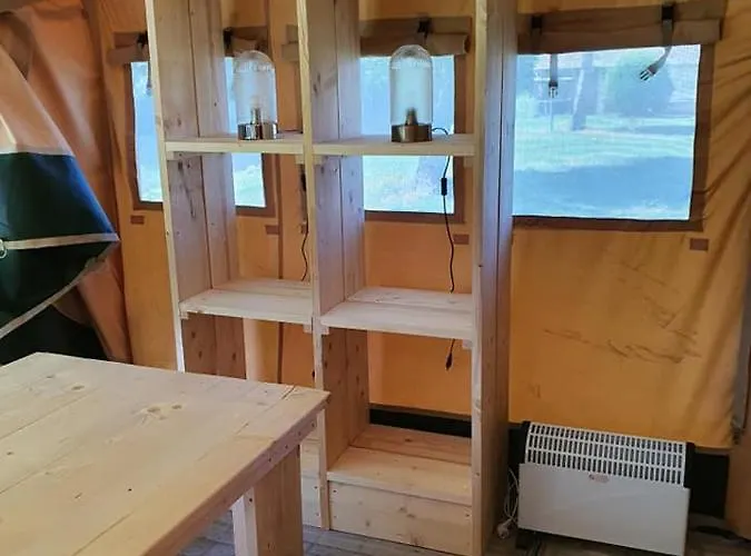 Safaritent Op Camping La Douane Camping