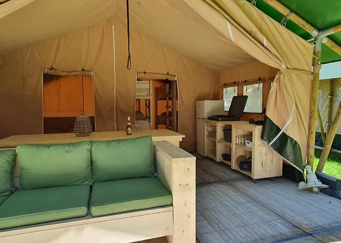 Safaritent Op Camping La Douane ヴレス・シュル・スモワ